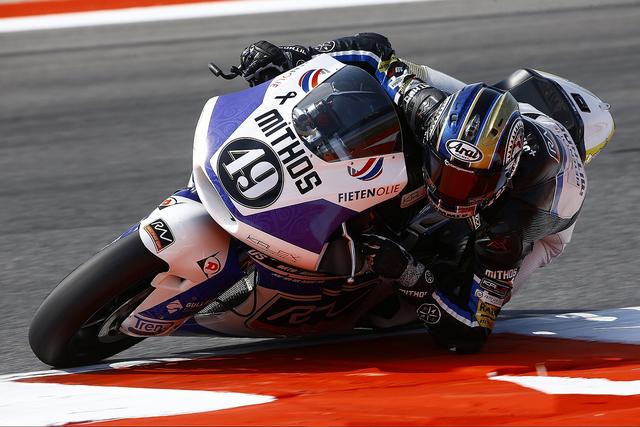 画像: RWレーシングのアクセル・ポンス カレックスフレームで、2017年からmoto2クラスへ参戦しています