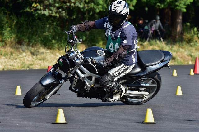 画像: C1級1位 片山雄介選手&SV650 1分38秒659