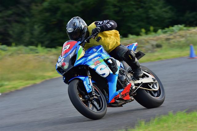画像: 総合4位・辻家選手&GSX-R1000
