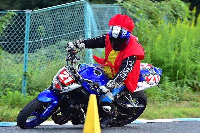 画像: A級24位・木村選手&GSX-R750 1分48秒403