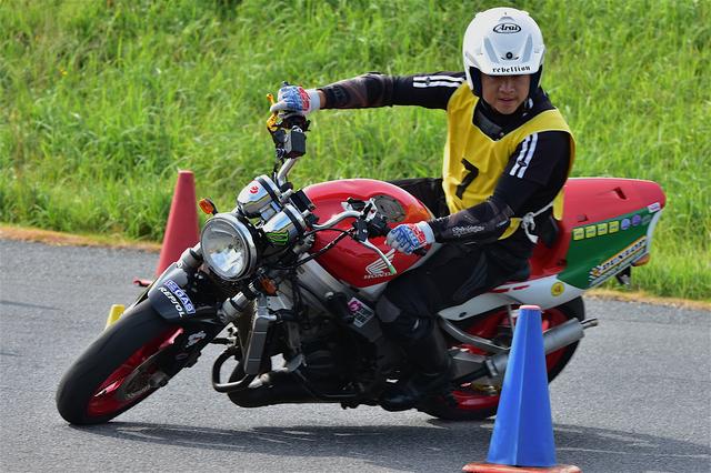 画像: NO級12位・野中選手&NSR250R 2分03秒537
