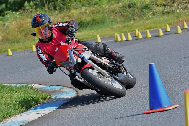 画像: 総合3位・大川選手&NSR250R
