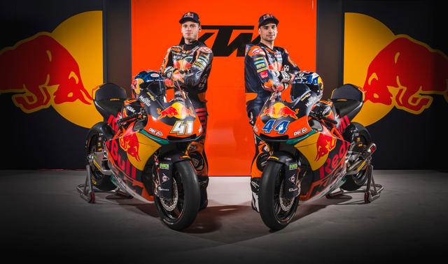 画像: 左がブラッド・ビンダー、右がミゲル・オリベイラ これmoto2マシンですからね