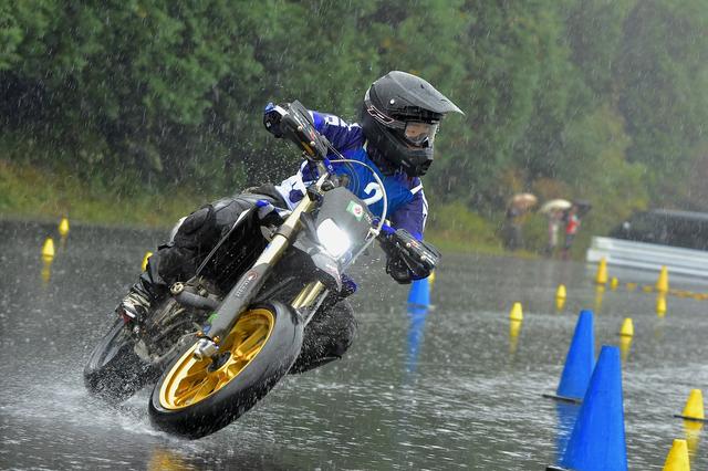 画像: 総合6位 B級・市村選手&WR450F