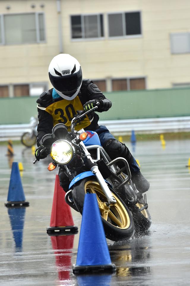 画像: NO級6位 柴原克成選手&VTR250 2分04秒620