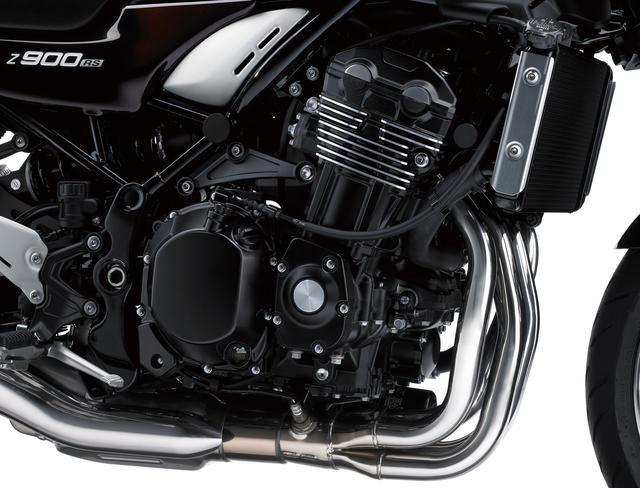 画像: エンジンは111PSを発揮する、Z900ベースの水冷DOHC並列4気筒で、ダウンドラフトタイプのFIもそのまま継承。アシスト&スリッパークラッチも標準装備される。