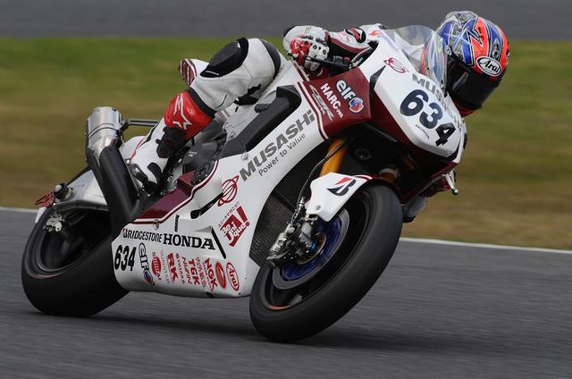 画像: 開幕2連勝でランキングをリードしつつ、第4戦オートポリスでのマシントラブルが響いています高橋