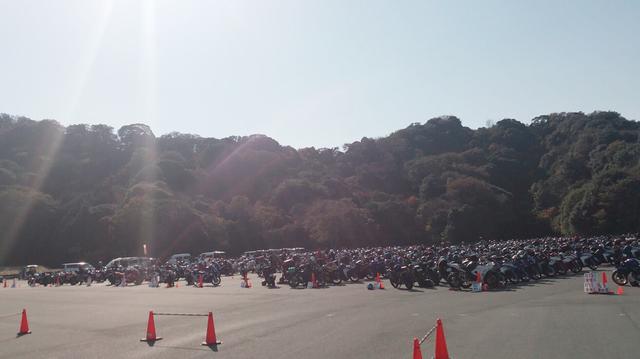 画像: 集結したYZF-Rたち。