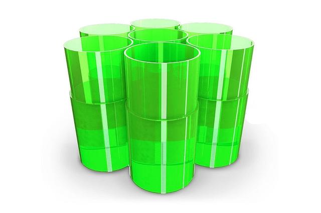 画像: こういうポリカーボネート製軽量セルが上の図のように二重構造になってます。軽くて強い!