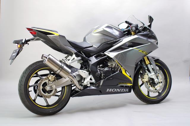 画像: SANSEI RACING ZNICスリップオンマフラー・チタン(OVAL/ソリッド) '17~CBR250RR