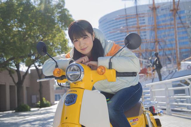 画像3: 梅ちゃん、 初めてスーパーカブに乗る!