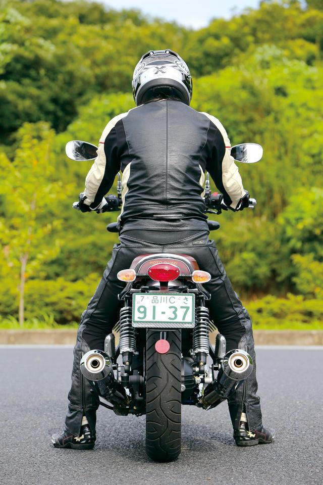 画像2: RIDING POSITION(身長:176㎝ 体重:68㎏)
