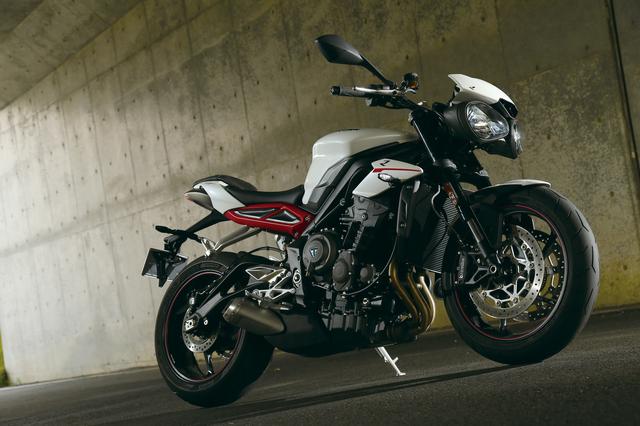 画像: 最高出力:118PS/12000rpm 最大トルク:7.85㎏-m/9400rpm 価格:125万円 ~127万2000円 発売:2017年10月14日