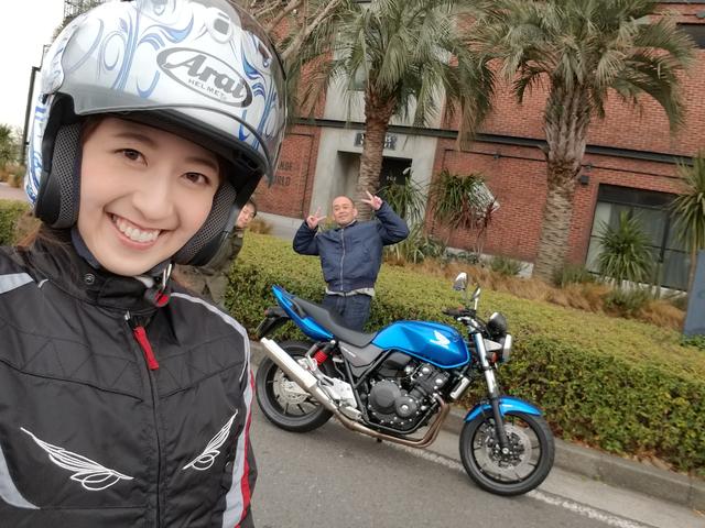 画像1: モデルチェンジしたCB400SF&CB400SB!!
オートバイ誌レギュラー企画「ロングラン研究所」の撮影をしてきました♪(大関さおり)