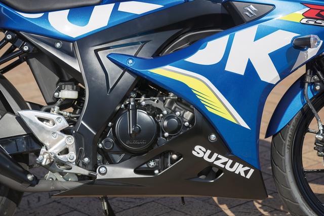 画像: 最高出力15PSの124㏄水冷シングル。DOHC4バルブ、ショートストローク設定、6つのセンサーを搭載したFIで高回転までスムーズに吹け上がる。