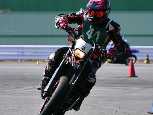 画像: C1級32位 岡本健司選手&WR250X 1分43秒292