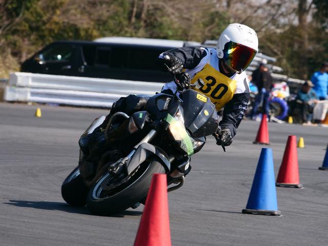 画像: NO級17位 須賀久司選手&Z1000 1分45秒879