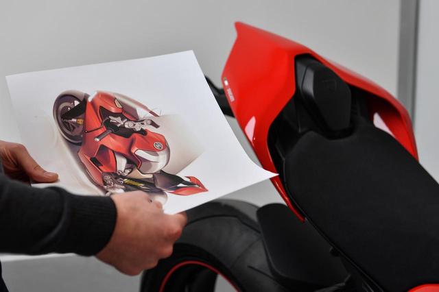 画像3: スーパーバイクに拘り誕生したデザイン
