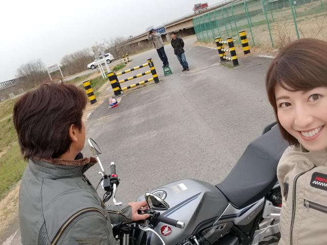 画像: おそらくこの瞬間に撮られた写真が ロングラン研究所の扉絵です!!