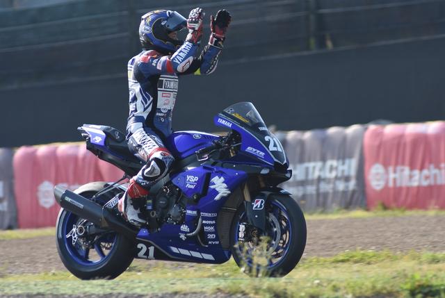 画像: 昨年から7連勝を達成! 思えば連勝街道を突っ走っていた16年も、雨の岡山まで負けませんでした