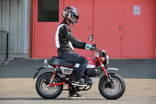 画像1: RIDING POSITION(身長:175㎝、体重:64㎏)