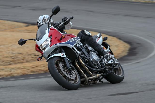 画像2: ウェット路面にもドライでのスポーティな走りでもグリップ力を向上させた「バトラックス・スポーツツーリング T31」!