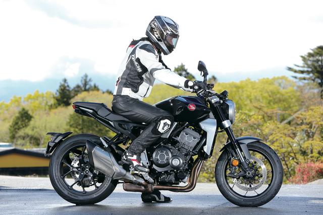 画像1: RIDING POSITION(身長:176㎝、体重:68㎏)