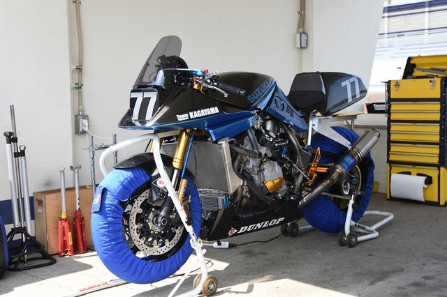画像: 筑波テスト2回目のKATANA1000R。本番車はカラーリングも少し変わってるみたいです