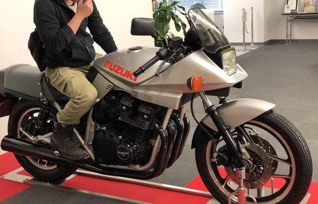 画像: GSX1100S カタナ 記念撮影コーナー