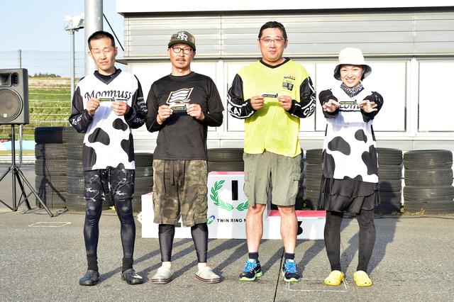 画像: 昇格したみなさん、嬉しい!( ´ ▽ ` ) (PHOTO:小松信夫)