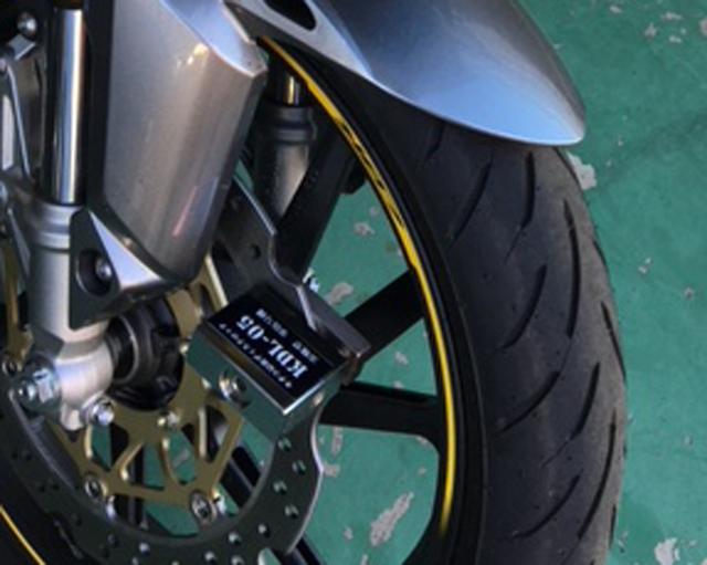 画像: CBR250RR 装着例