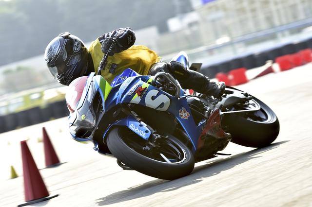 画像: 総合5位 辻家治彦選手&GSX-R1000