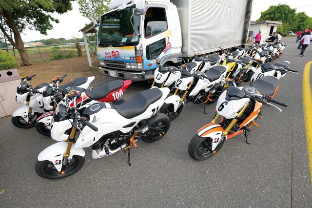 画像: レンタルバイクとして、ホンダのエイプ50/100や、125㏄モデルのグロムが用意されている。