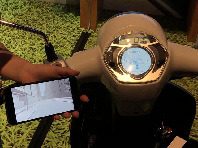 画像1: メーターパネル「Noodoe」のアプリはナビ機能も追加