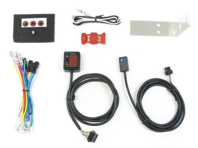 画像: SPI-S54 シフトポジションインジケーター 専用ハーネスキットも同梱されている