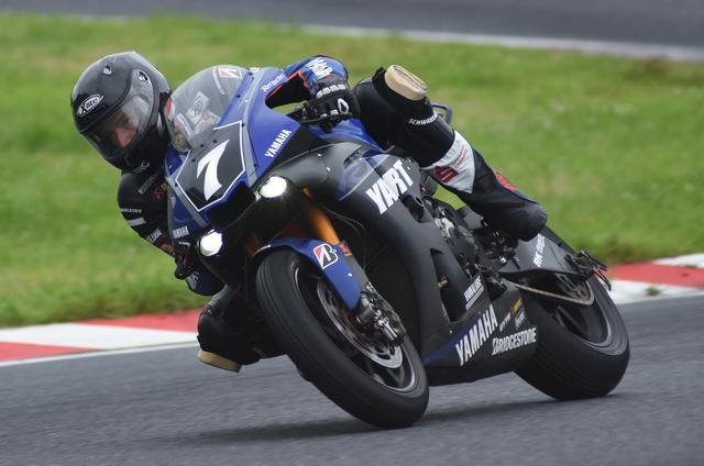 画像: ヤマハファクトリーとGMT94不在で、YARTヤマハが黙々と走行 きっと今日の最多周回数賞です