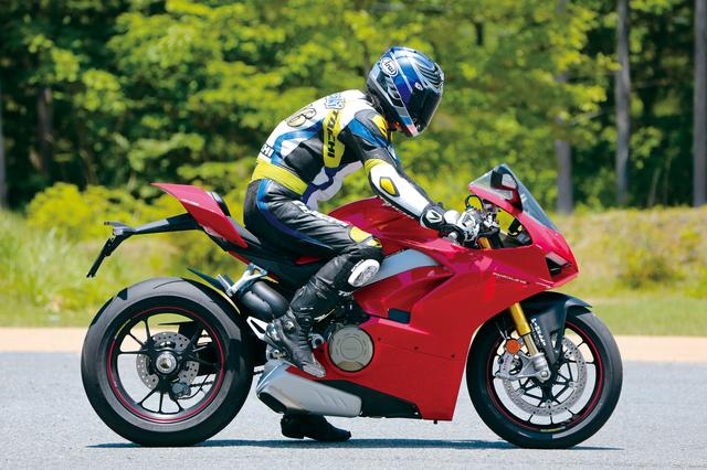 画像1: RIDING POSITION 身長:176㎝・体重:68㎏