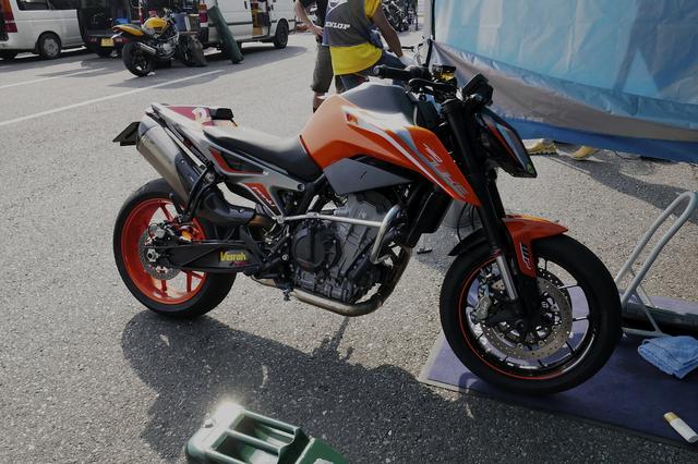 画像2: KTM790デューク