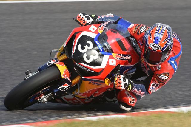画像2: <ハンパない! 鈴鹿8耐⑬> 予選最速は誰だったんだ?
~鈴鹿は雨の土曜になりました~