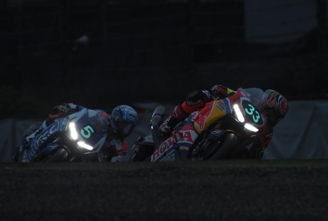 画像: 現役MotoGPライダーのすごみを見せたとは言い難かった中上 #5TSRホンダの世界耐久チャンピオン獲得はまた折を見てニュースにいたします