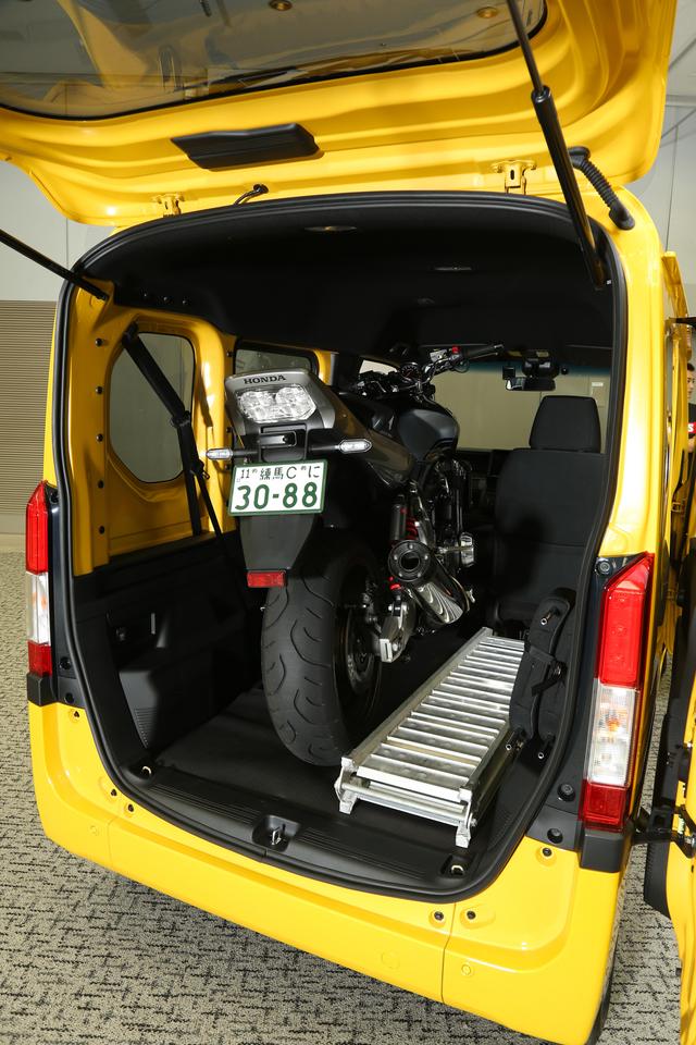 画像4: 続いて、CB1300SFでチャレンジ!