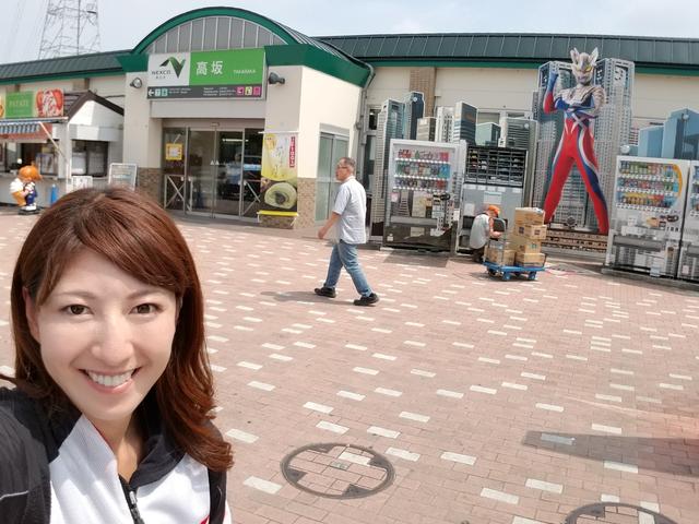 画像: この日も暑くて、小まめに休憩。 390デュークで出発!高坂SAで水分補給。 初めてバイクで長野に帰ったのも390デュークでした!