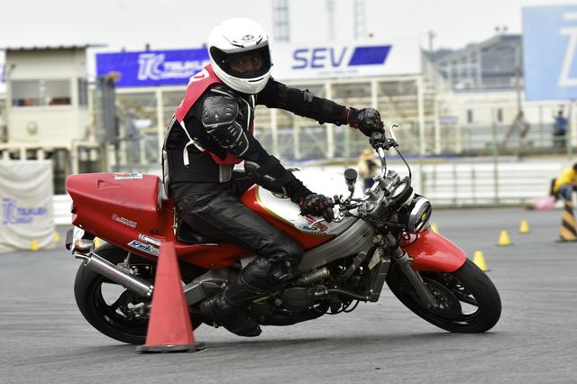 画像: 総合5位 廣瀬 章選手&NSR250R
