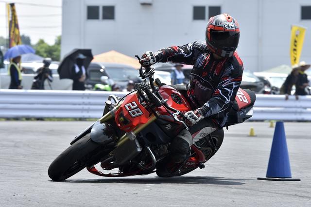 画像: A級17位 古藤雅啓選手&GSX-R750 1分45秒579