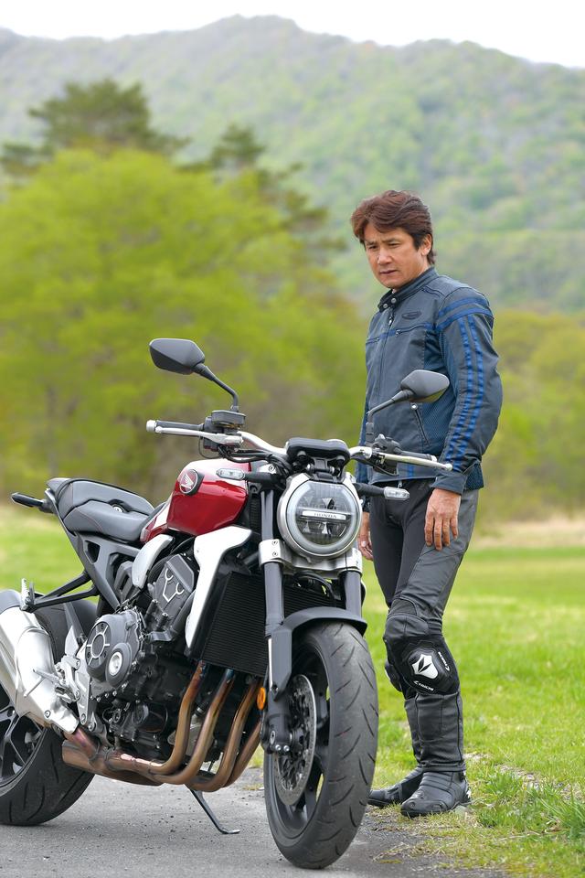 画像: 伊藤真一(いとうしんいち) 1966 年、宮城県生まれ。88 年ジュニアから国際A 級に昇格と同時にHRC ワークスチームに抜擢される。以降、WGP500 クラスの参戦や、全日本ロードレース選手権、鈴鹿8 耐で長年活躍。昨年は若手育成に携わりながらも、鈴鹿8 耐や全日本ロードに参戦。