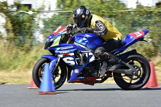 画像: 総合5位 辻家治彦選手&GSX-R1000