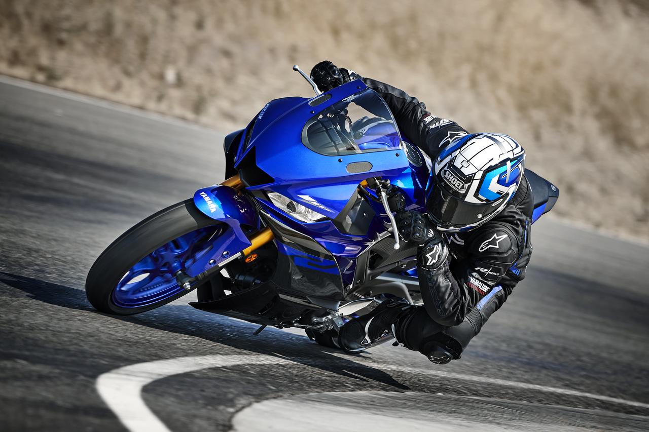 R25/R3がついにモデルチェンジ！ 2019モデルが海外で正式発表！ YAMAHA YZF-R25/R3 - webオートバイ