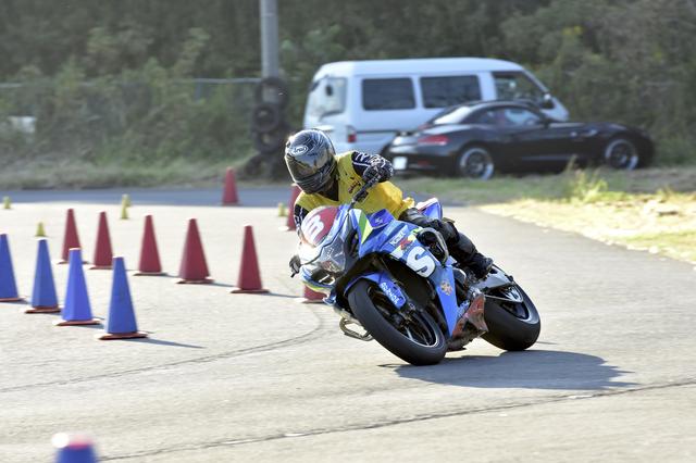 画像: SB級1位 辻家治彦&GSX-R1000(A級) 1分43秒107