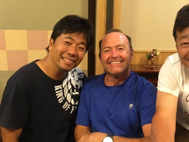 画像: 夕食時、ババ・ショバートさんと! カンゲキ!