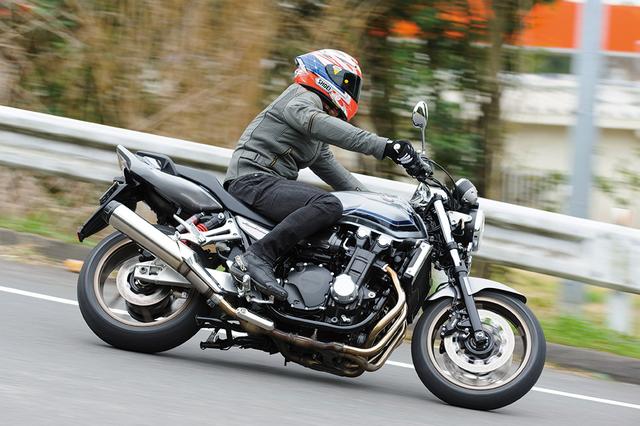 画像: 「過去のCB1300SFは、常にデカイバイクに乗っていると感じましたが、今のモデルは扱いやすくなった分、乗っていて車格の大きさをあまり意識しなくなりましたね」